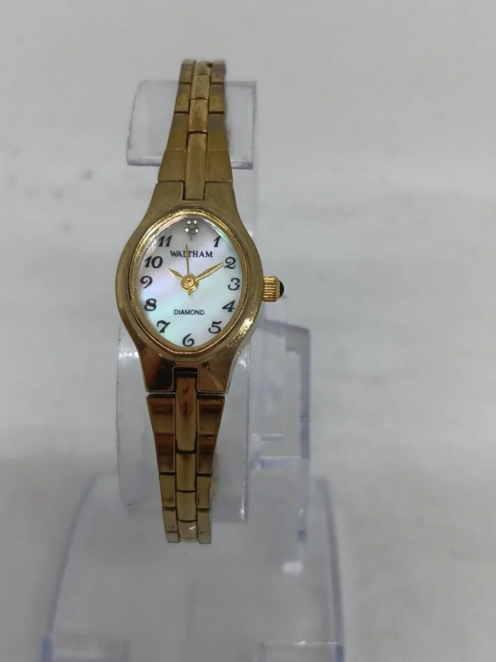 Waltham WAW047 Women's 17mm Gold Tone Diamond Dial Watch NEW BATTERY